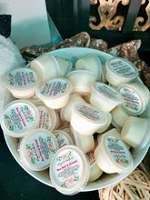 Load image into Gallery viewer, Chunkie WAX MELTS
